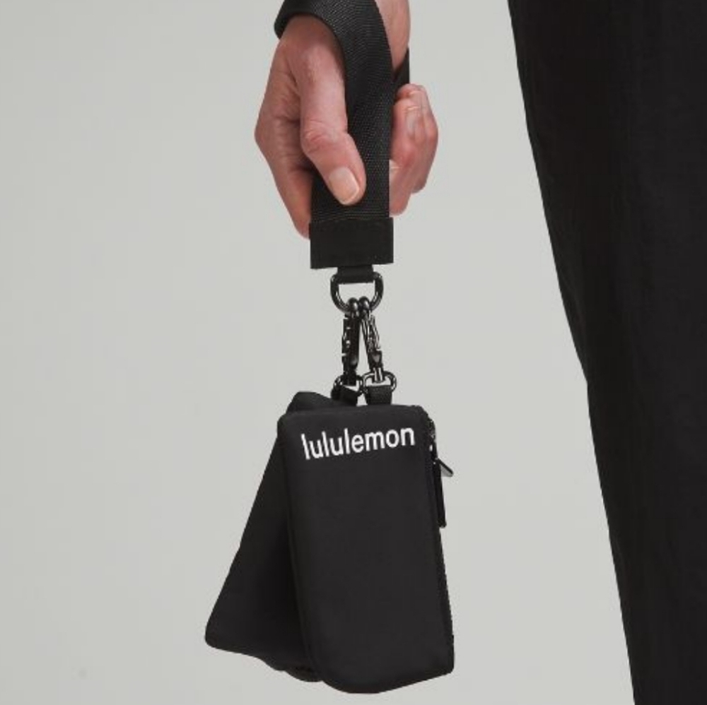 NWT Lululemon Dual Pouch Wristlet! Black Hardware! Comes with proof of purchase! - Picture 3 of 14